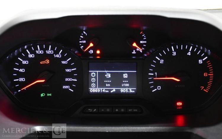 PEUGEOT PARTNER ASPHALT LONG 950KG BLANC FQ-306-ZN