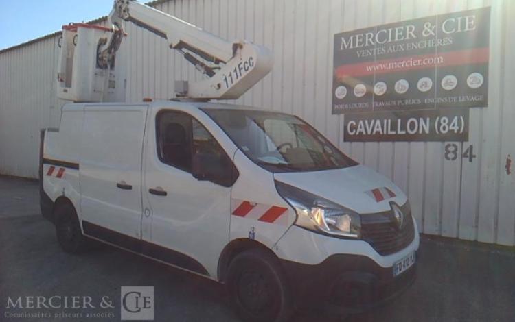 RENAULT TRAFIC NACELLE SUR VL 11M 1163H L1H1 1200 120CH GD CONFORT BLANC FQ-412-YJ