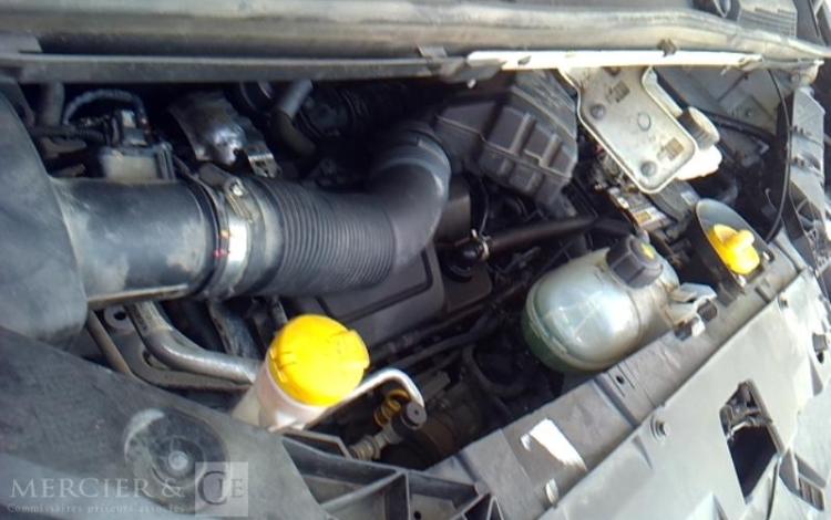 RENAULT TRAFIC NACELLE SUR VL 11M 1163H L1H1 1200 120CH GD CONFORT BLANC FQ-412-YJ