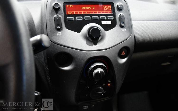 PEUGEOT 108 1.0 VTI 70ch LIKE NOIR FQ-478-EJ
