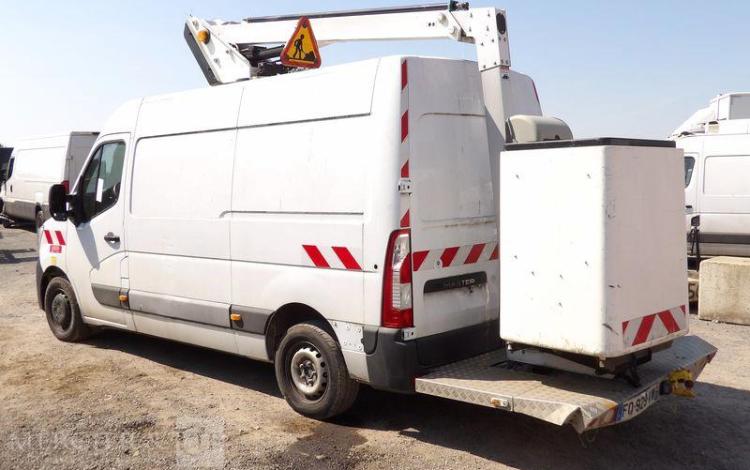 RENAULT MASTER AVEC NACELLE VERSALIFT ETL32-125 12A14M – DIESEL – ANNEE 2020 BLANC FQ-929-VW