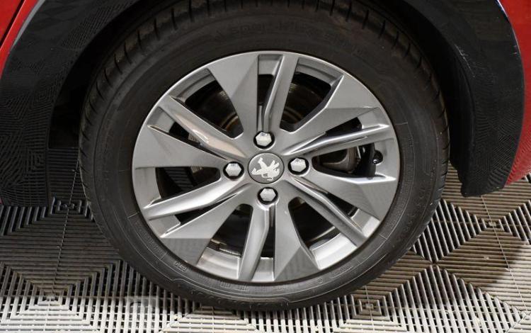 PEUGEOT e-208 135ch 50KWH ALLURE ROUGE FR-332-AD