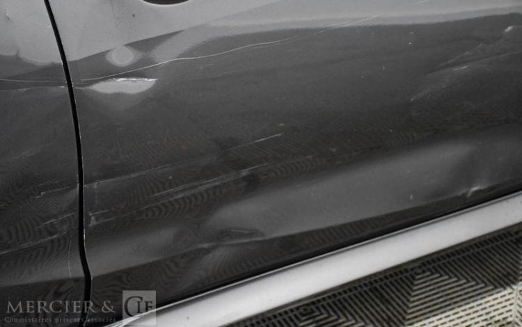 TOYOTA YARIS 1.5 114ch MHEV ICONIC BVA – vente pour pieces sans carte grise BLEU FR-356-XK