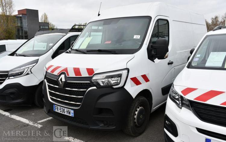 RENAULT MASTER 2.3 DCI 135ch 3T5 L2H2 GRAND-CONFORT BLANC FR-536-HW