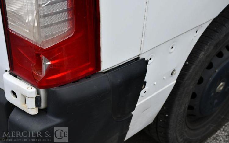 RENAULT MASTER 2.3 DCI 135ch 3T5 L2H2 GRAND-CONFORT BLANC FR-536-HW