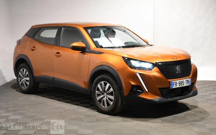 PEUGEOT 2008 1,2 PURE TECH ORA FR-995-TM