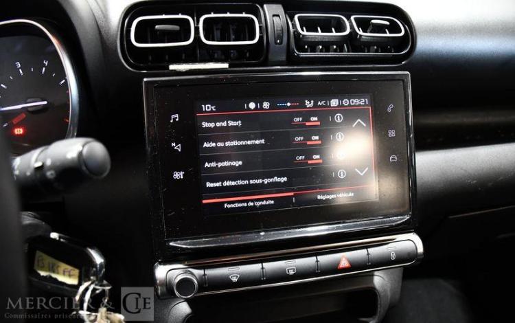 CITROEN C3 AIRCROSS 1.5 BLUEHDI 100ch FEEL BUSINESS vente à pro uniquement:immo police BLANC FS-185-FF