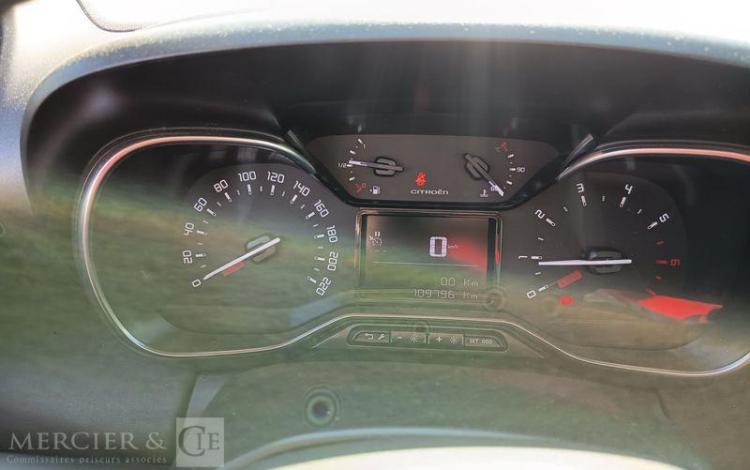 CITROEN C3 AIRCROSS BLUEHDI 100 S&S vente à pro uniquement car immo police BLANC FS-185-FF