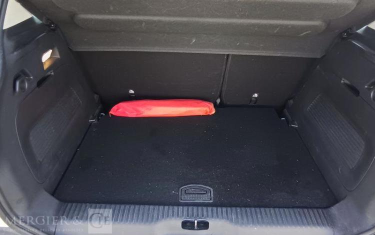 CITROEN C3 AIRCROSS 1.5 BLUEHDI 100ch FEEL BUSINESS vente à pro uniquement:immo police BLANC FS-185-FF