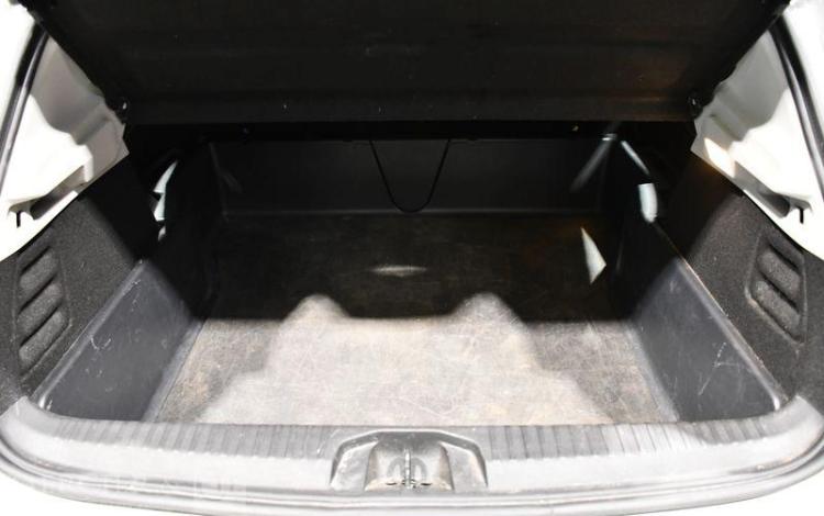 RENAULT CLIO BUSINESS BLUE DCI 85 BLANC FS-322-ZJ