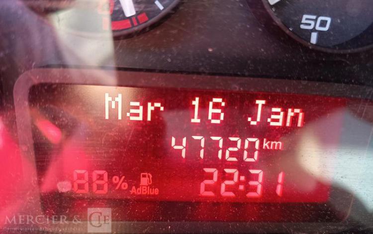 IVECO DAILY VI 35C16 156 CV AVEC HAYON – DIESEL – 47720 KMS – ANNEE 2020 BLANC FS-383-KE