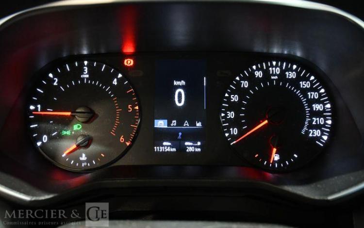 RENAULT CLIO V SOCIETE 1.5 BLUEDCI 85ch AIR NAVI BLANC FT-103-QJ