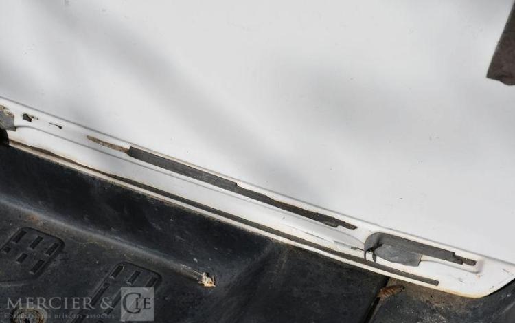 VOLKSWAGEN CRAFTER FOURGON 30 L3H3 2.0 TDI 140ch BUSINESS LINE BLANC FT-861-JQ