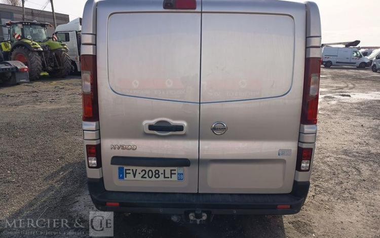 NISSAN NV300 FOURGON 2.0 DCI 145ch – CABINE APPRO – DIESEL – 105234 KMS – ANNEE 2020 GRIS FV-208-LF