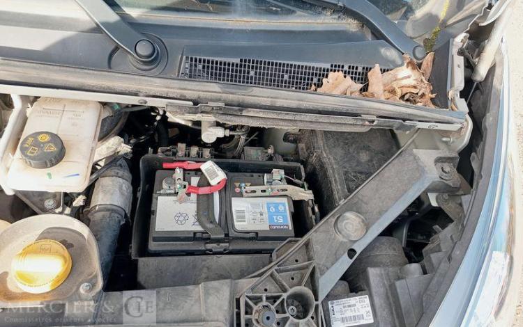 NISSAN NV300 FOURGON 2.0 DCI 145ch – CABINE APPRO – DIESEL – 105234 KMS – ANNEE 2020 GRIS FV-208-LF