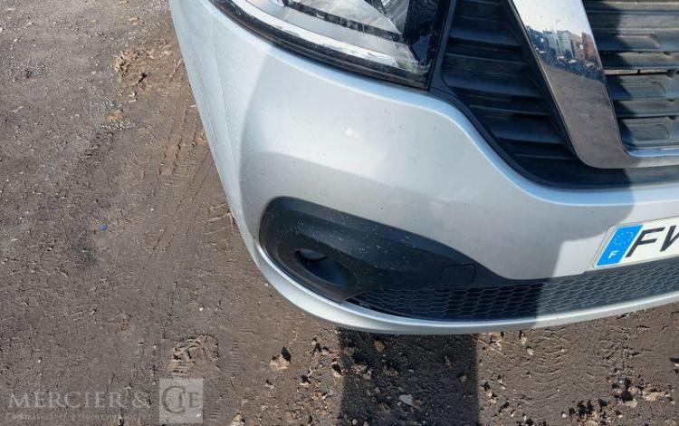 NISSAN NV300 FOURGON 2.0 DCI 145ch – CABINE APPRO – DIESEL – 105234 KMS – ANNEE 2020 GRIS FV-208-LF