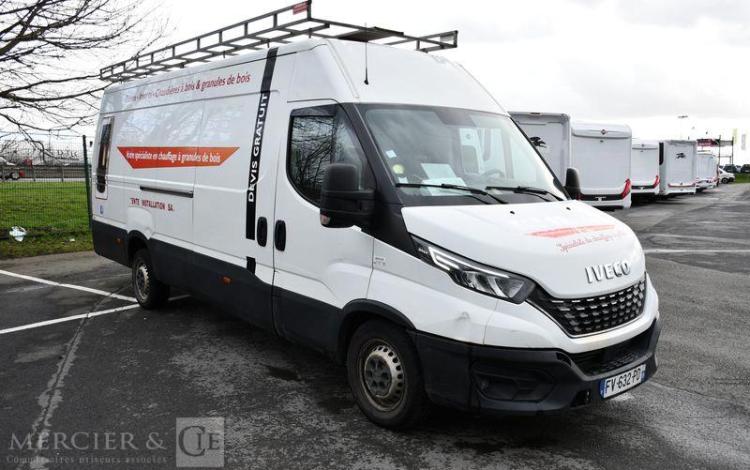 IVECO DAILY 3.0 180ch L3H3 BVA BLANC FV-632-PD