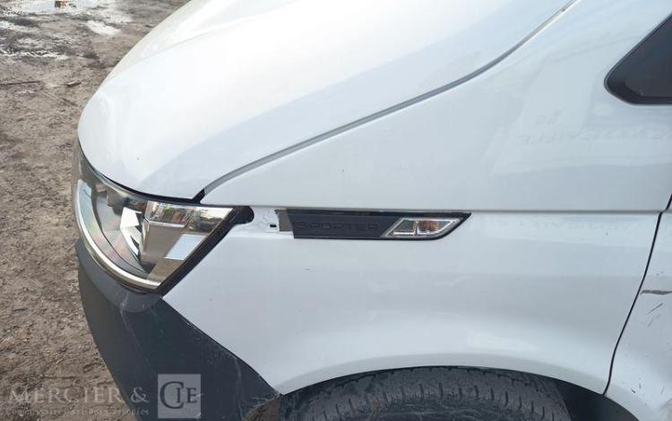 VOLKSWAGEN TRANSPORTER T6 2.0 TDI 110ch 2T8 L1H1 BLANC FV-667-HN