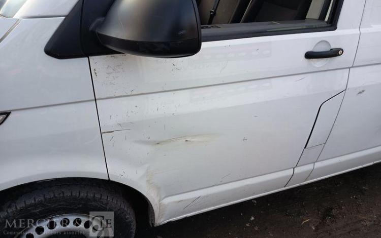 VOLKSWAGEN TRANSPORTER T6 2.0 TDI 110ch 2T8 L1H1 BLANC FV-667-HN