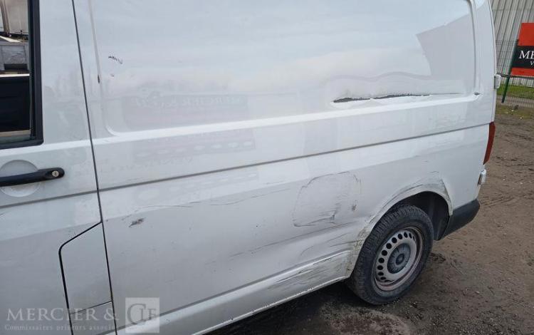 VOLKSWAGEN TRANSPORTER T6 2.0 TDI 110ch 2T8 L1H1 BLANC FV-667-HN