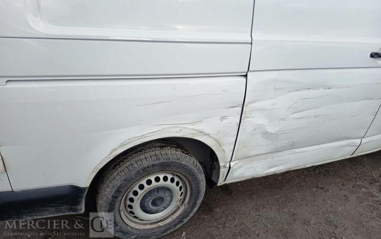 VOLKSWAGEN TRANSPORTER T6 2.0 TDI 110ch 2T8 L1H1 BLANC FV-667-HN