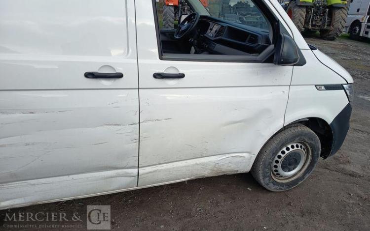 VOLKSWAGEN TRANSPORTER T6 2.0 TDI 110ch 2T8 L1H1 BLANC FV-667-HN