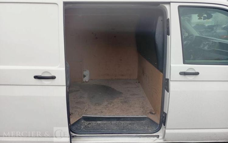 VOLKSWAGEN TRANSPORTER T6 2.0 TDI 110ch 2T8 L1H1 BLANC FV-760-FF