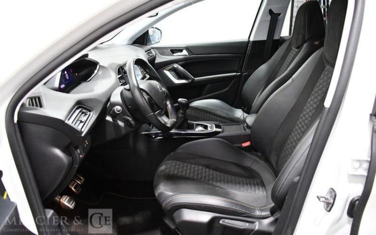 PEUGEOT 308 1.5 BLUEHDI 130ch ROADTRIP BLANC FV-815-SL