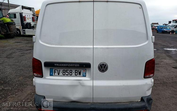 VOLKSWAGEN TRANSPORTER T6 2.0 TDI 110ch 2T8 L1H1 BLANC FV-858-BW