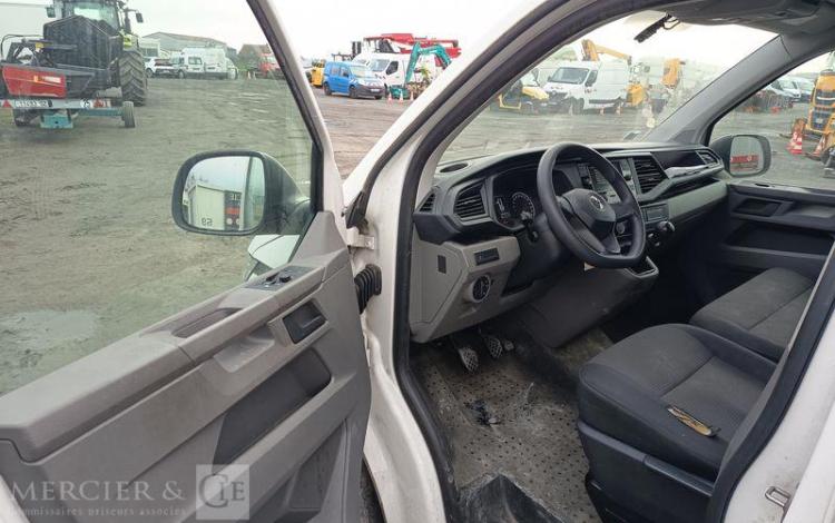 VOLKSWAGEN TRANSPORTER T6 2.0 TDI 110ch 2T8 L1H1 BLANC FV-858-BW