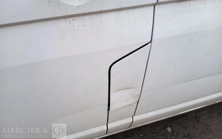 VOLKSWAGEN TRANSPORTER T6 2.0 TDI 110ch 2T8 L1H1 BLANC FV-858-BW