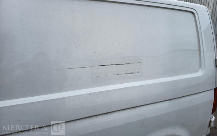 VOLKSWAGEN TRANSPORTER T6 2.0 TDI 110ch 2T8 L1H1 BLANC FV-858-BW