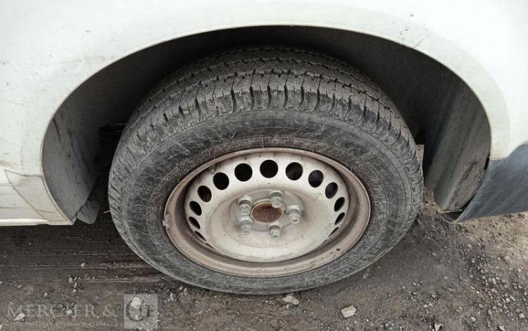 VOLKSWAGEN TRANSPORTER T6 2.0 TDI 110ch 2T8 L1H1 BLANC FV-858-BW