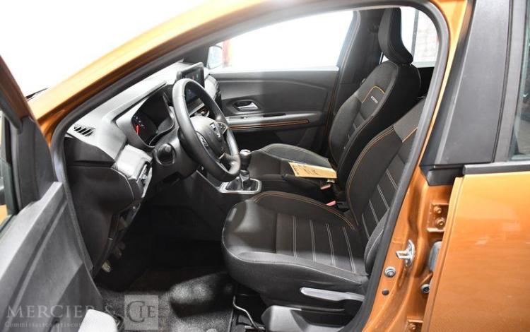 DACIA SANDERO STEPWAY CONFORT TCE 90 ORA FW-284-RQ