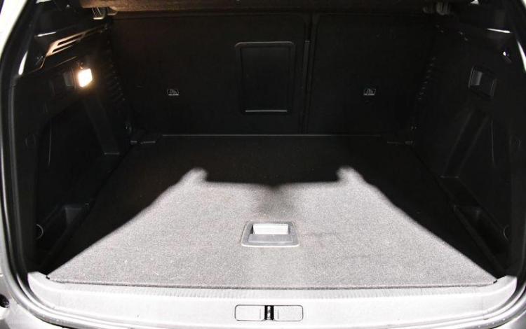 PEUGEOT 3008 1,2 PURE TECH 130 STYLE S&S VERT FW-746-SW