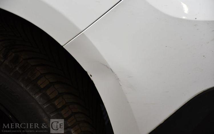 DACIA DUSTER 1.5 BLUEDCI 115cv ESSENTIEL 4X2 BLANC FX-282-CB