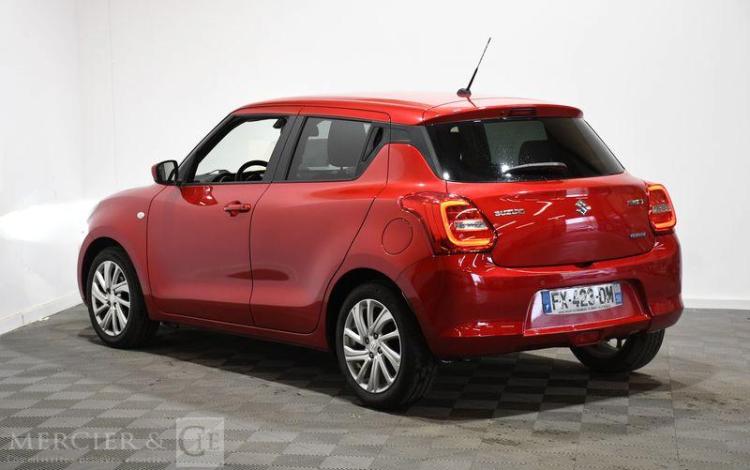 SUZUKI SWIFT 1,2 DUALJET HYBRID AUTO PRIVILEGE 5P ROUGE FX-423-DM