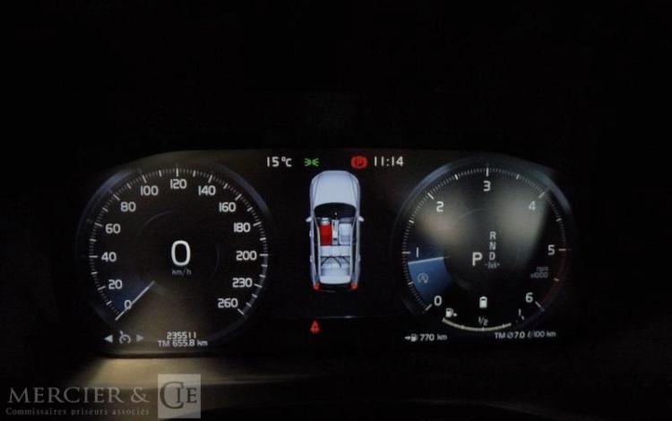 VOLVO XC60  FX-562-XA