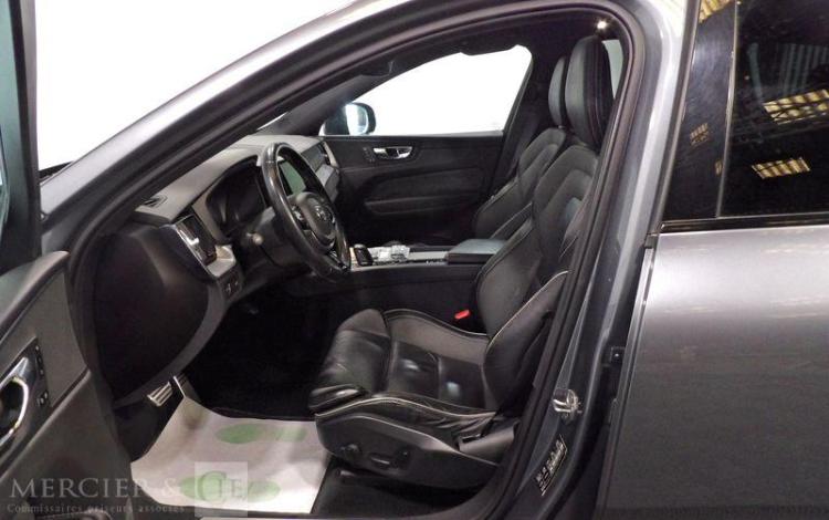 VOLVO XC60  FX-562-XA