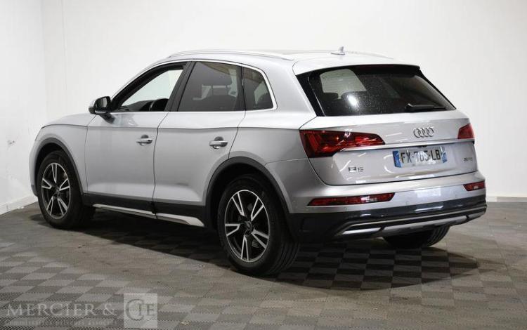 AUDI Q5 GRIS FX-765-LB