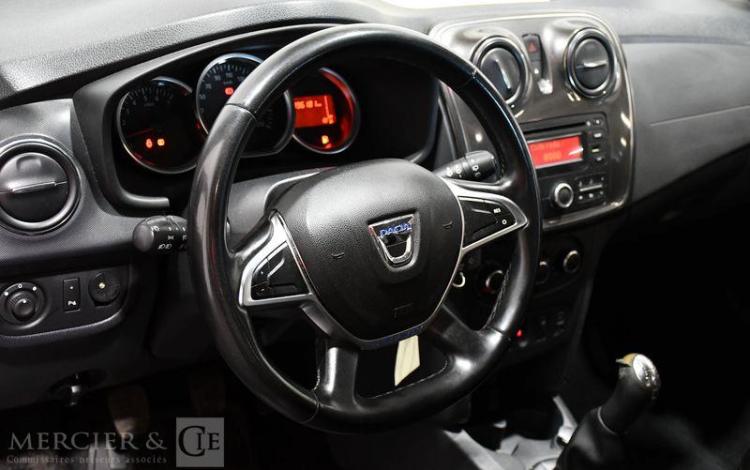 DACIA SANDERO STEPWAY 1,5 BLUE DCI 95 GRIS FY-210-JC