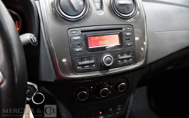 DACIA SANDERO STEPWAY 1,5 BLUE DCI 95 GRIS FY-210-JC