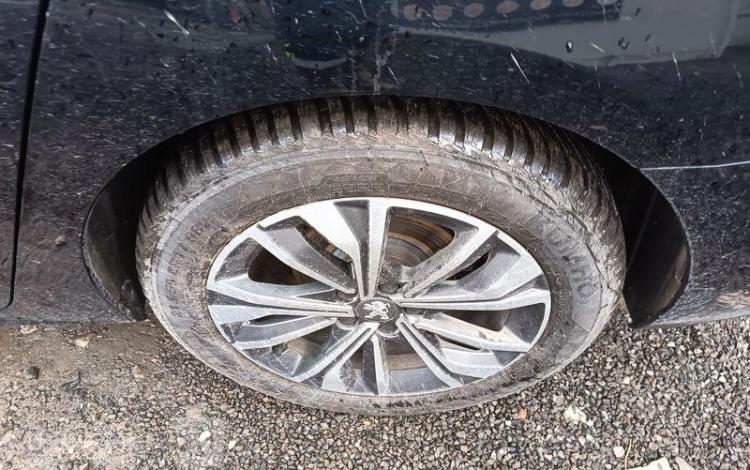 PEUGEOT 508 1.2 PURETECH 130ch ALLURE PACK EAT NOIR FZ-218-SR