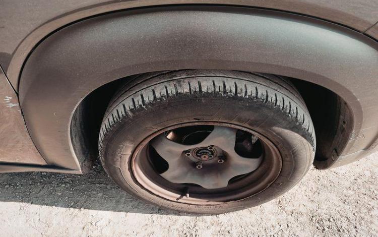 CITROEN C3 AIRCROSS BLUEHDI 110 S&S GRIS FZ-823-EP