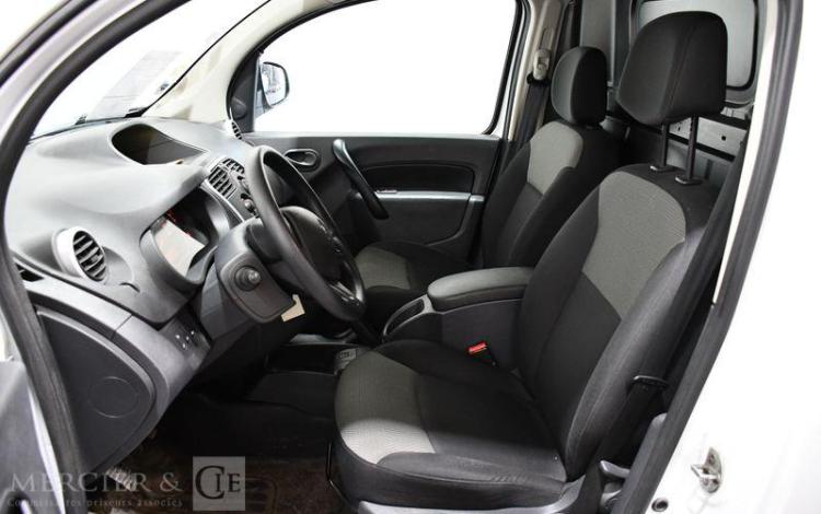 RENAULT KANGOO MAXI 1.5 BLUEDCI 95ch GRAND-VOLUME GRAND-CONFORT BLANC GA-055-EX