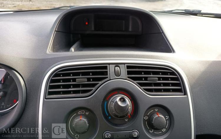 RENAULT KANGOO MAXI 1.5 BLUEDCI 95ch GRAND-VOLUME GRAND-CONFORT BLANC GA-055-EX