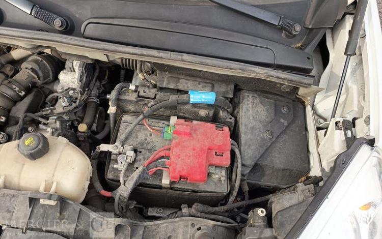 RENAULT KANGOO MAXI 1.5 BLUEDCI 95ch GRAND-VOLUME GRAND-CONFORT BLANC GA-055-EX