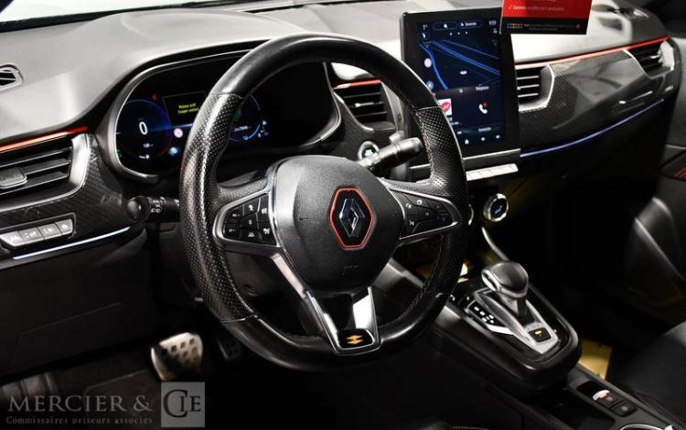 RENAULT ARKANA 1.6 E-TECH 145H 95 HYBRID 1.2KWH RS LINE NOIR GA-124-TT