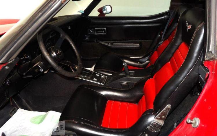 CHEVROLET CORVETTE C3 ROUGE GA-443-CW