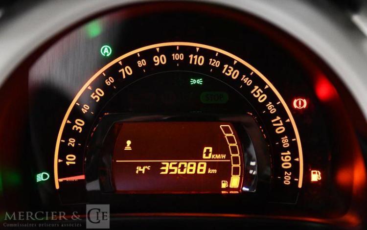 RENAULT TWINGO LIFE SCE 65 BLANC GA-474-KM